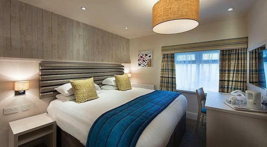 לית'ם סנט אנס St Ives Hotel מראה חיצוני תמונה